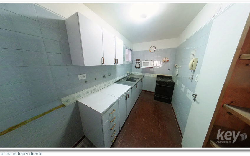 Departamento 3 ambientes en excelente ubicación – Arenales 1300 – Recoleta