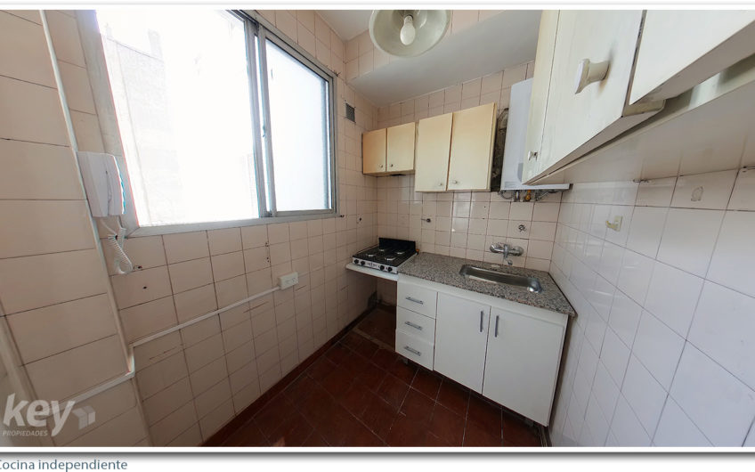 Amplio, luminoso y cómodo 2 ambientes – Uriburu y Av. Corrientes – Balvanera