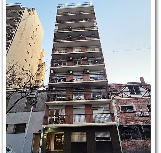 Hermoso 3 ambientes en excelente ubicación frente al Parque Centenario – Caballito
