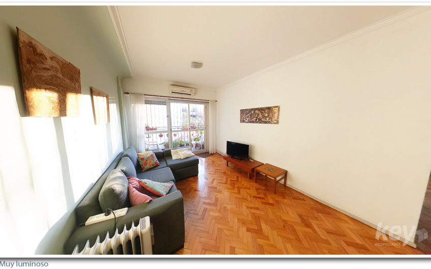 Hermoso 3 ambientes en excelente ubicación frente al Parque Centenario – Caballito