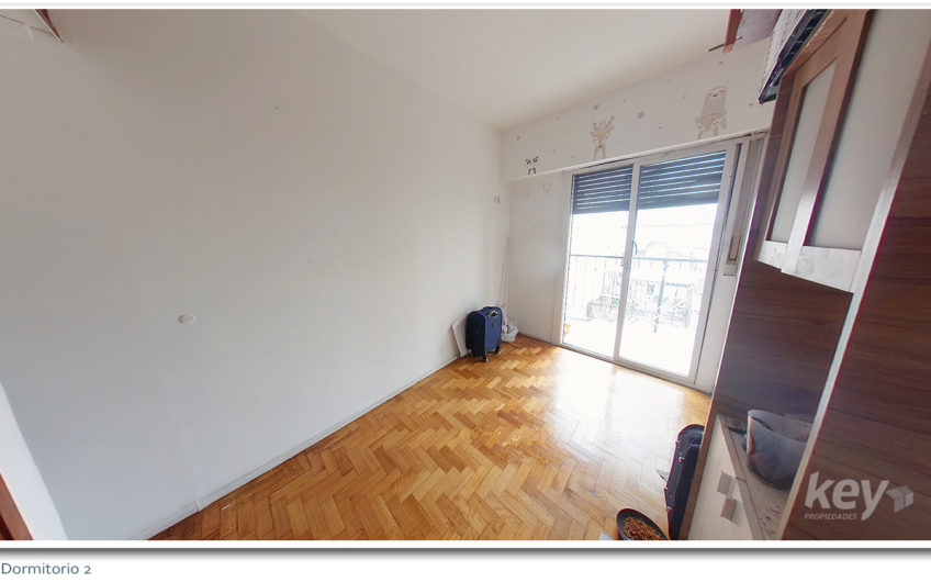 Departamento de 3 ambientes con balcón y cochera – Muy luminoso – Almagro