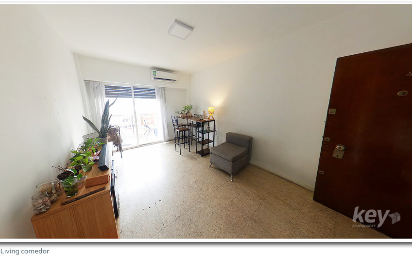 Departamento de 3 ambientes con balcón y cochera – Muy luminoso – Almagro